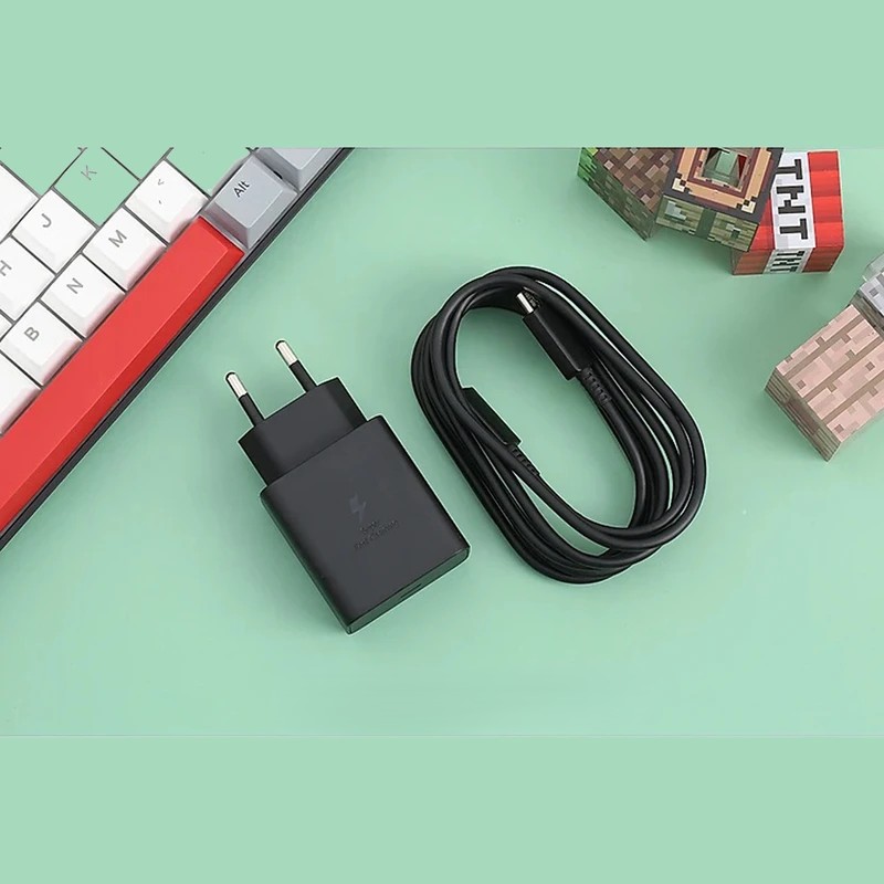 مدل EP-TA845 45W شارژر دیواری سامسونگ مدل EP-TA845 45W به همراه کابل USB-C